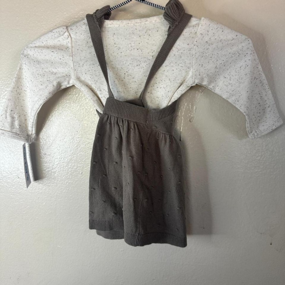 Carter's two-piece set